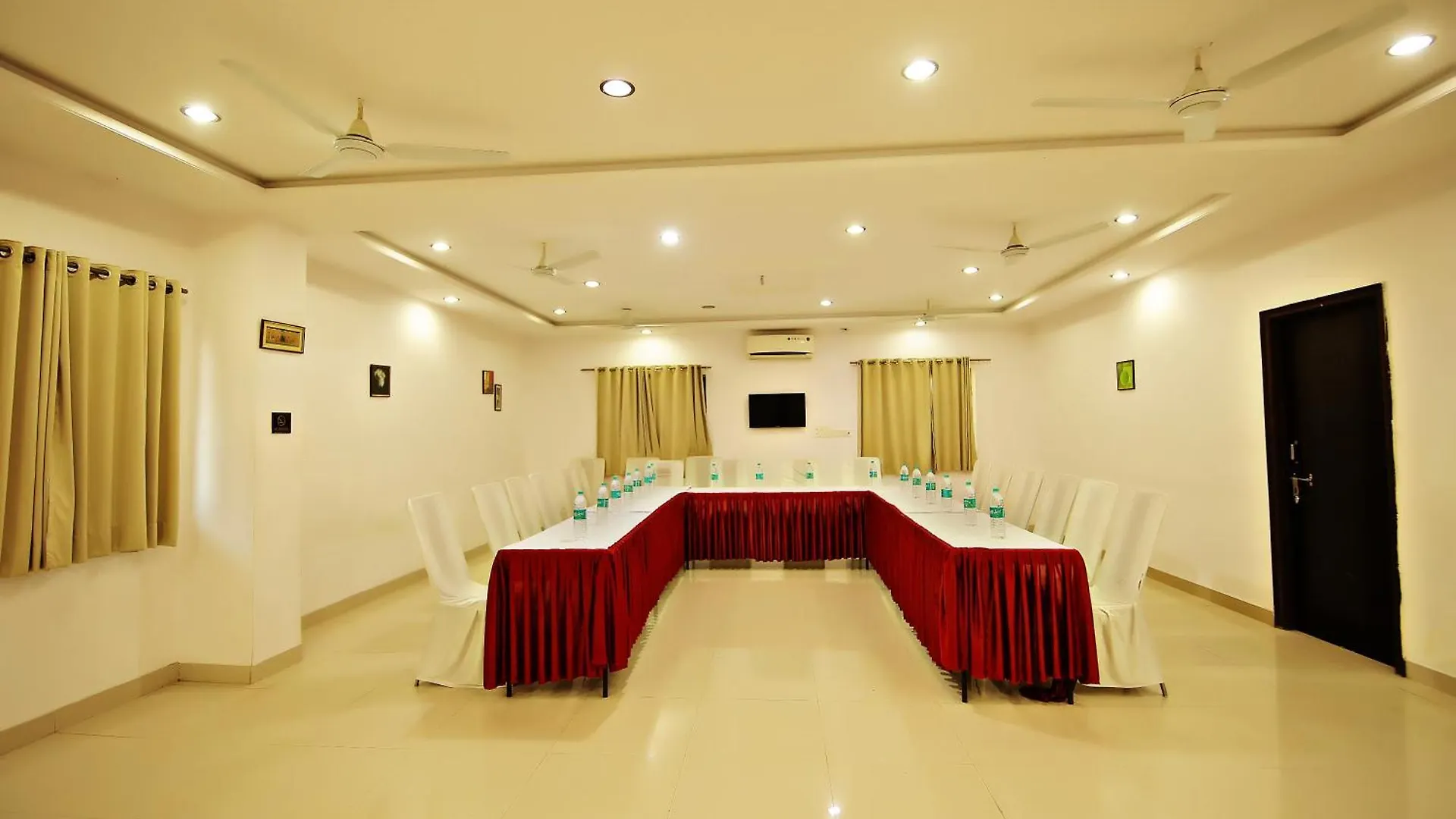 The Park Classic Udaipur 3*,  India
