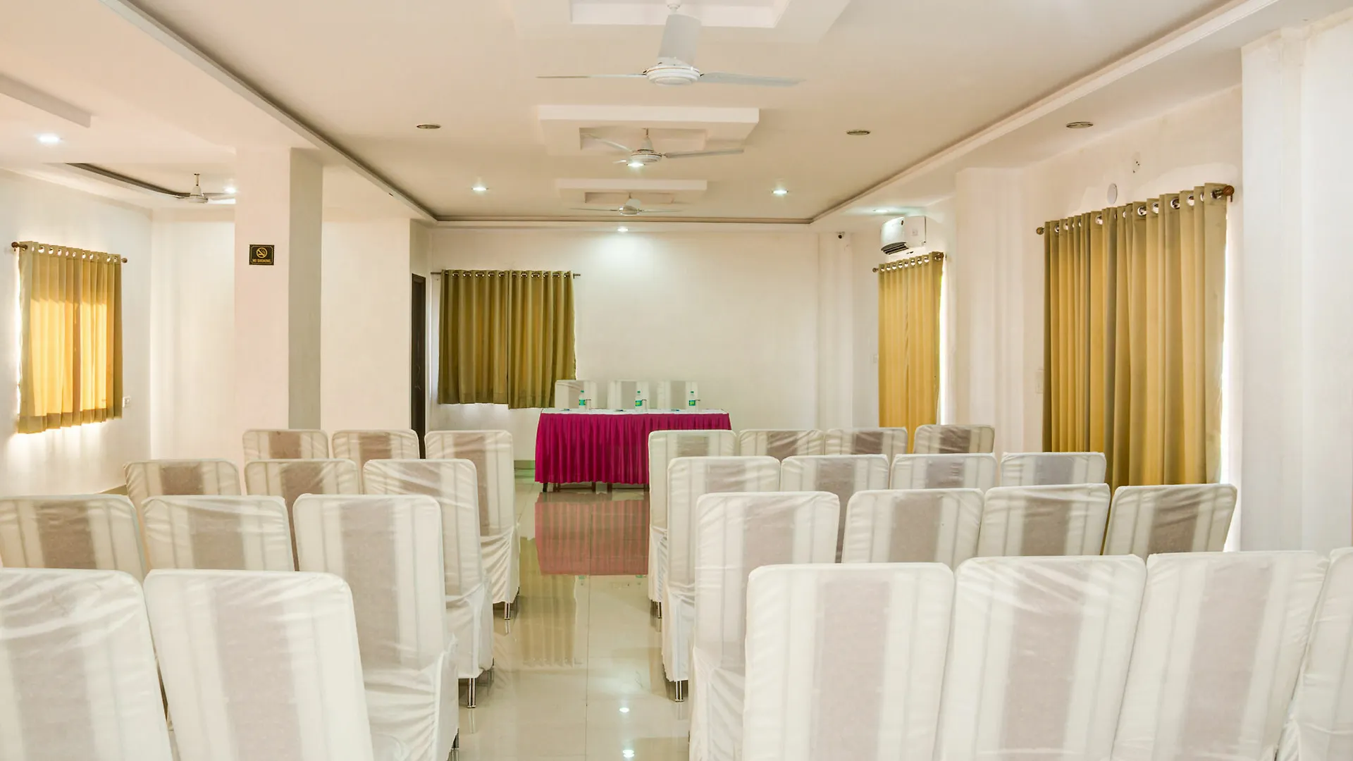 The Park Classic Udaipur 3*,  India