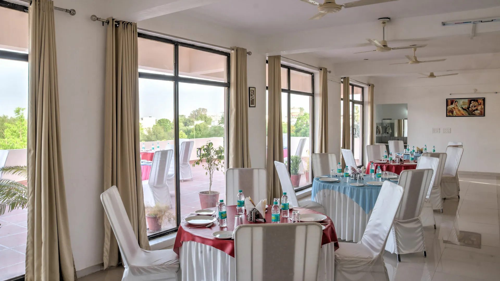 Hotel The Park Classic Udaipur